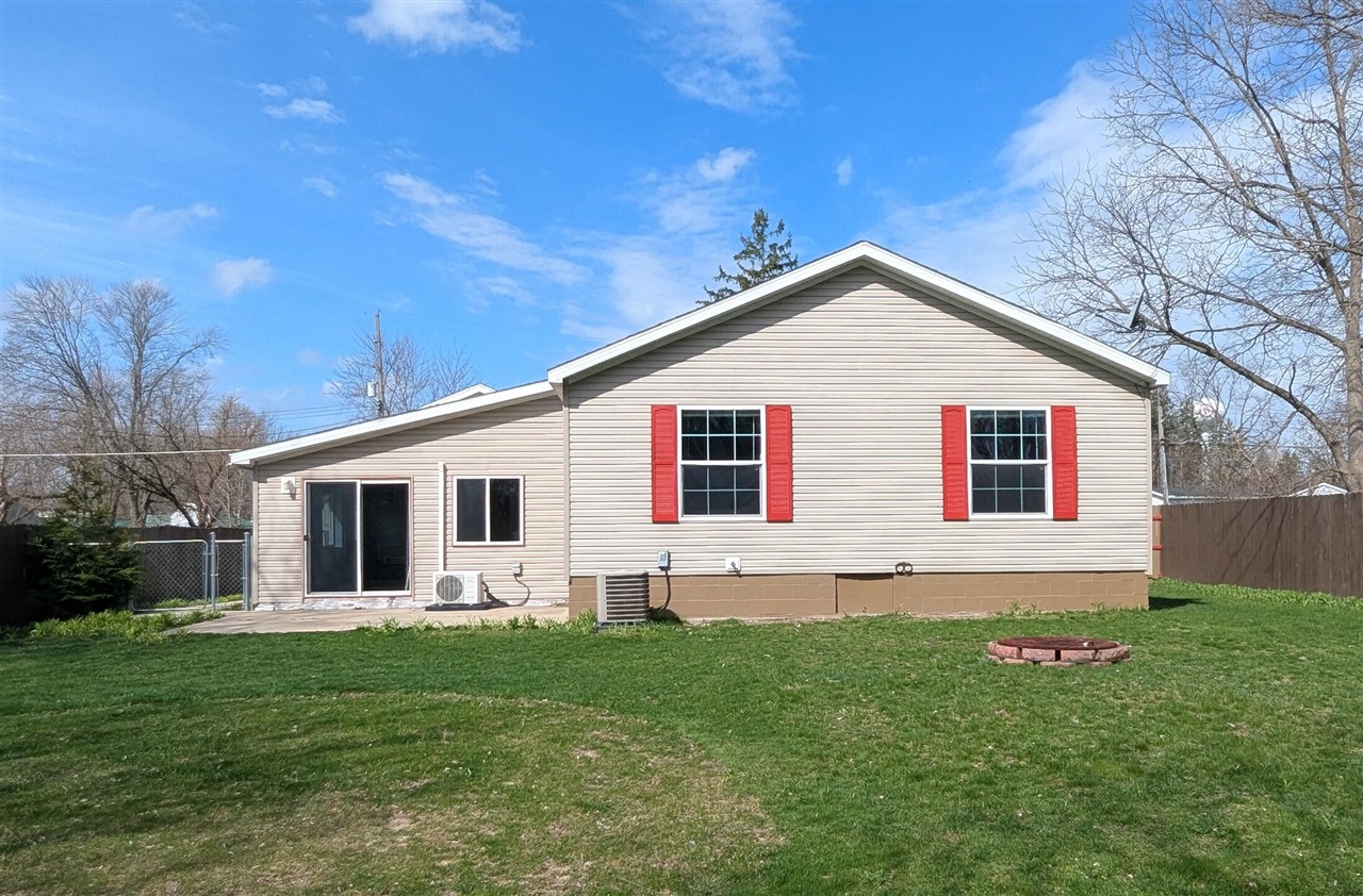 134 N 5th Street, Cedar Springs, MI, 49319