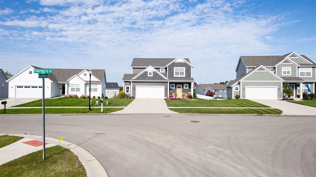 3649 Tulipleaf Drive, Holland, MI, 49424