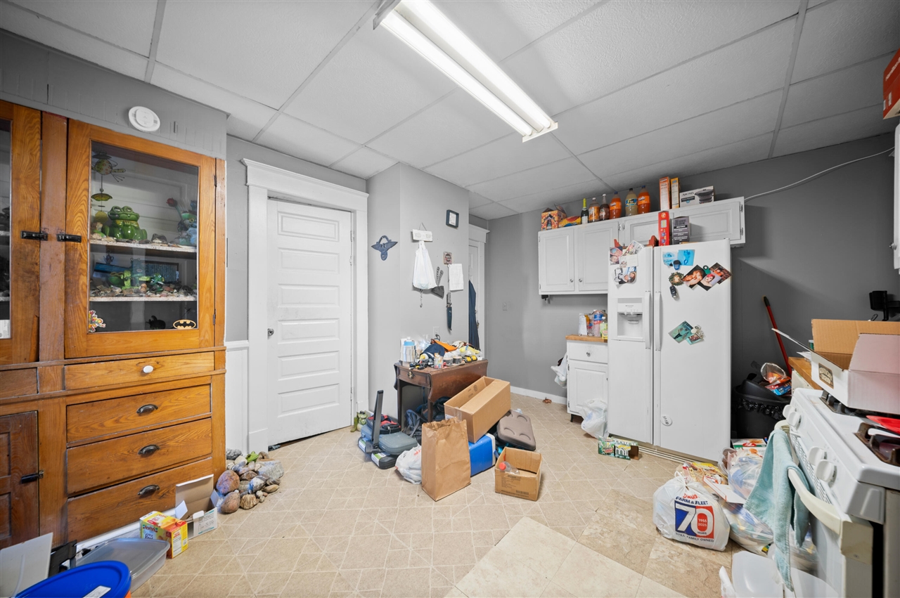 3955 W River Drive, Comstock Park, MI, 49321