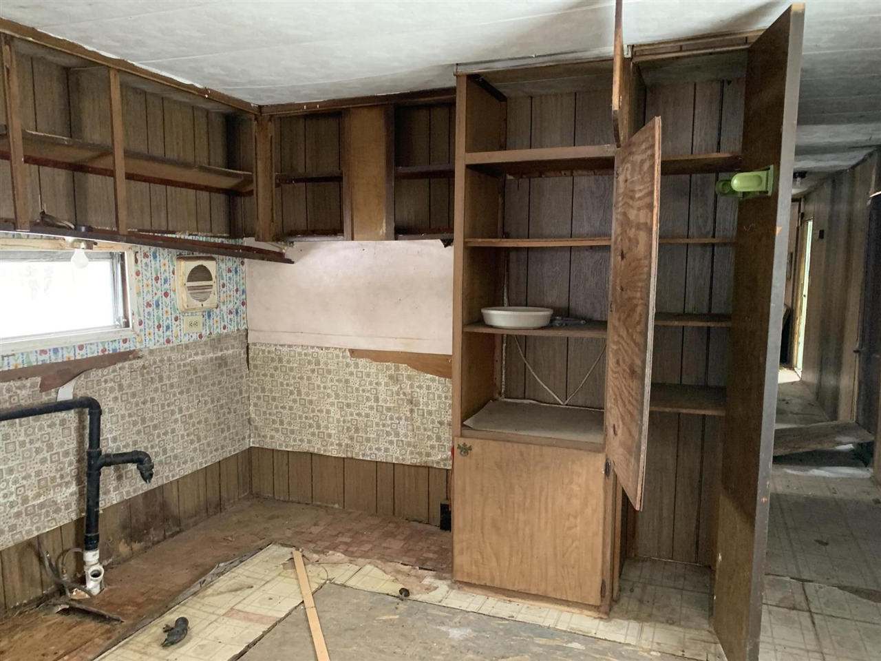 Homes for sale in Walkerville, MI | 4428 N 176th Ave, Walkerville, MI 49459 | MLS# 70508172