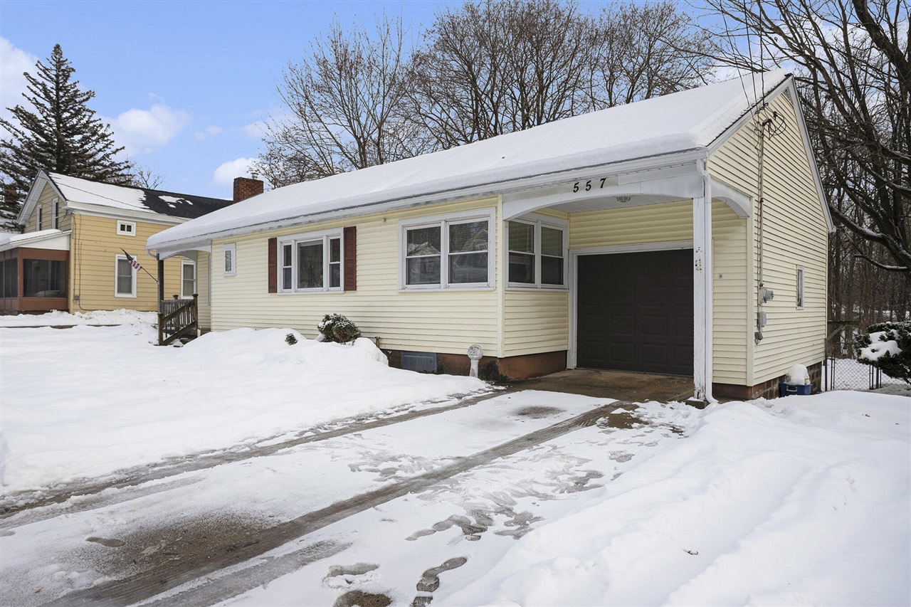 557 Ely Street, Allegan, MI, 49010