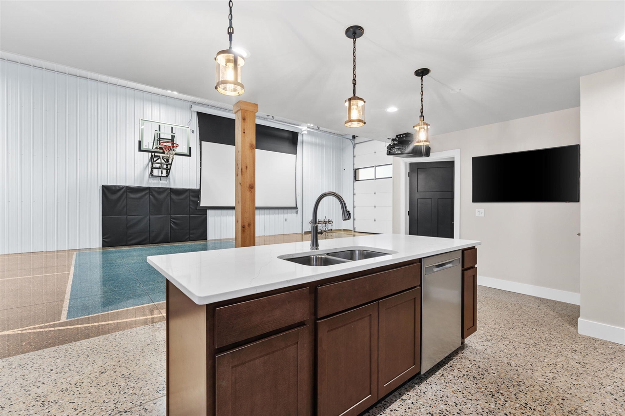 791 Case Karsten Drive, Zeeland, MI, 49464-9693