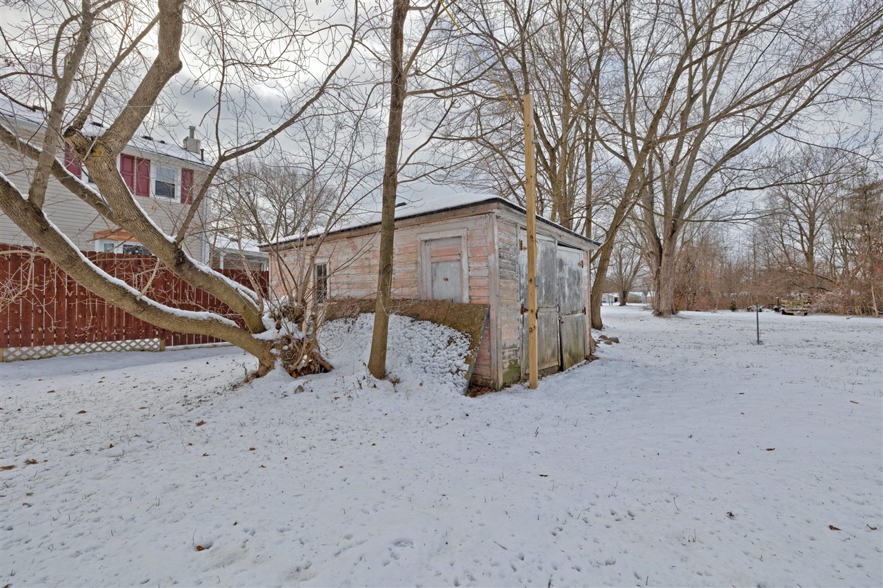 Homes for sale in New Baltimore, MI | 52451 Washington St, New Baltimore, MI 48047 | MLS# 70508323