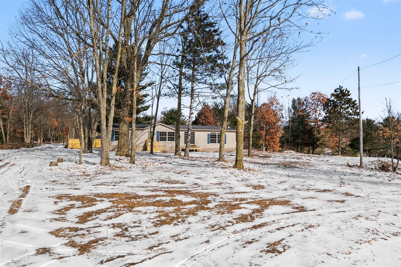 17790 Monroe Road, Morley, MI, 49336-9502