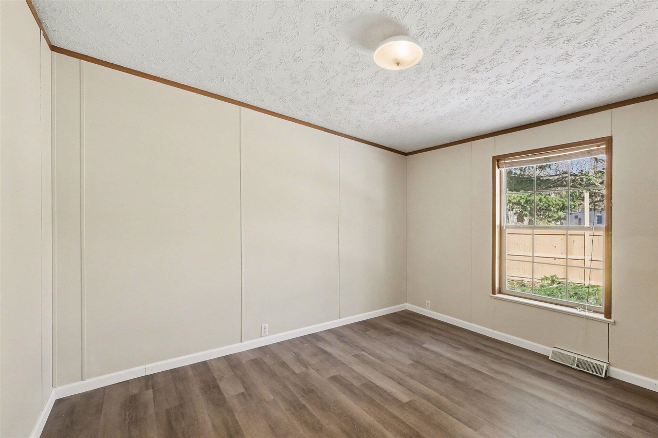 17790 Monroe Road, Morley, MI, 49336-9502