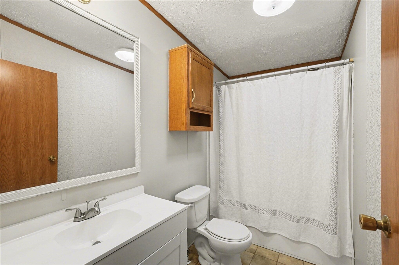 17790 Monroe Road, Morley, MI, 49336-9502