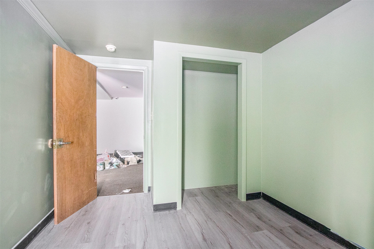 402 S Oak Street, Buchanan, MI, 49107-1557