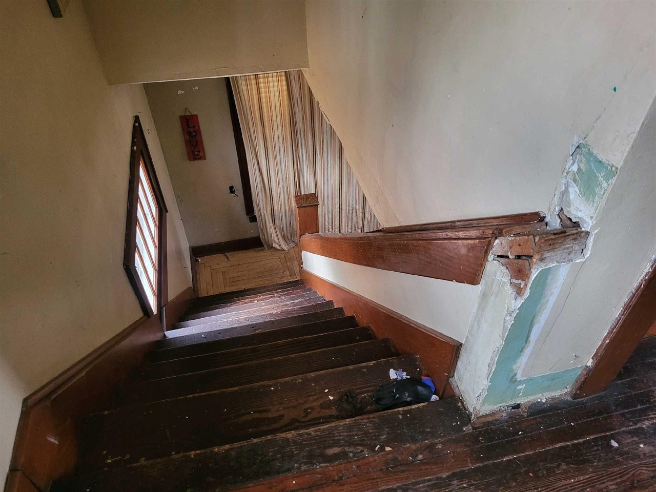 2012 March Street, Kalamazoo, MI, 49001-3958