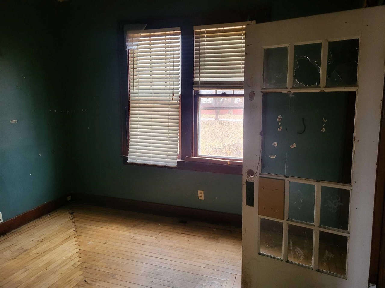 2012 March Street, Kalamazoo, MI, 49001-3958