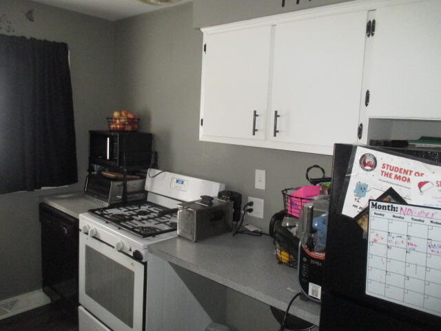 865 Carrier Creek Boulevard, Grand Rapids, MI, 49503-1250