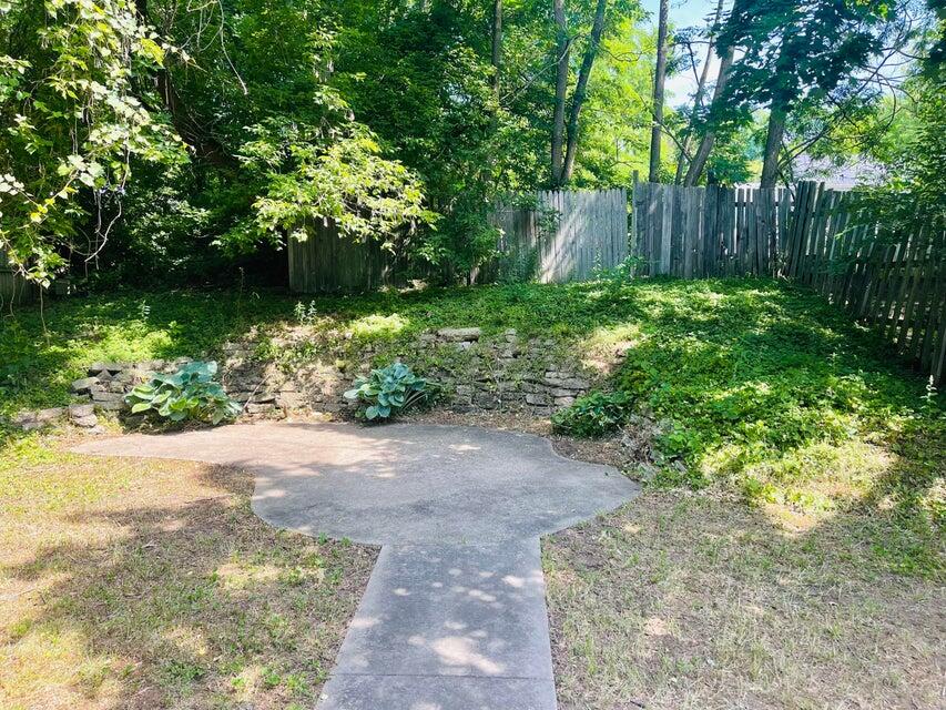 865 Carrier Creek Boulevard, Grand Rapids, MI, 49503-1250