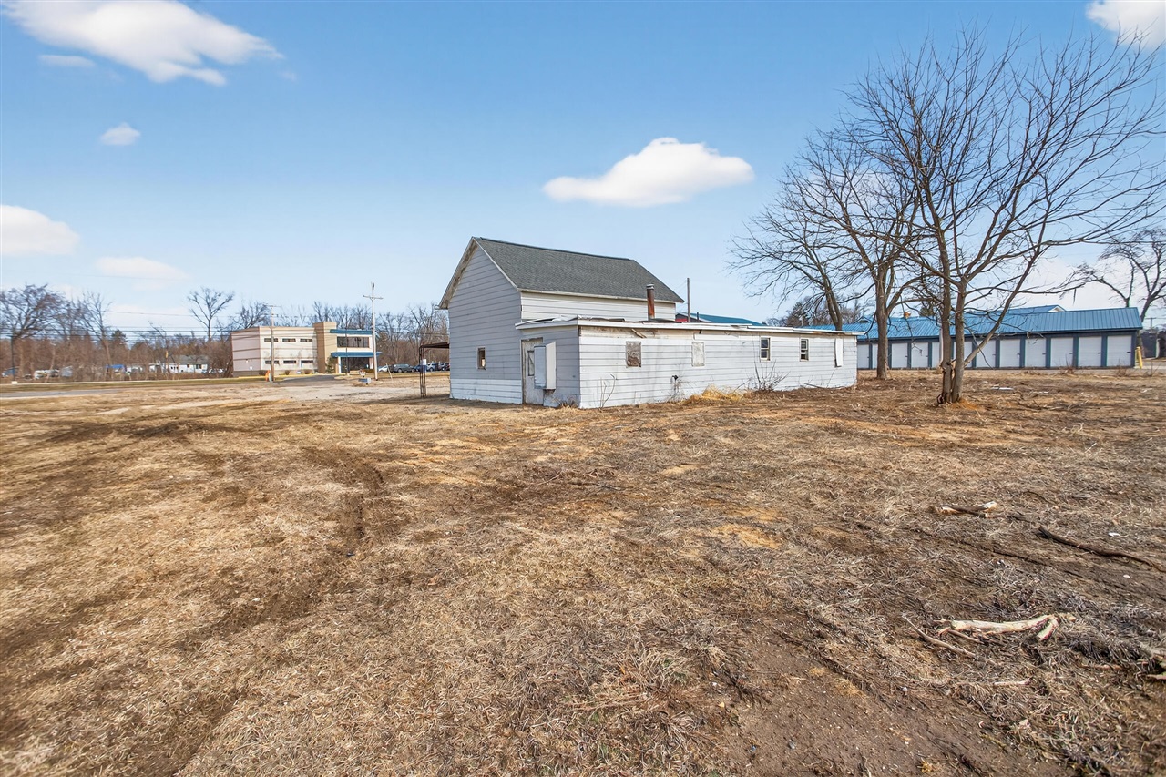 4309 Page Avenue, Michigan Center, MI, 49254