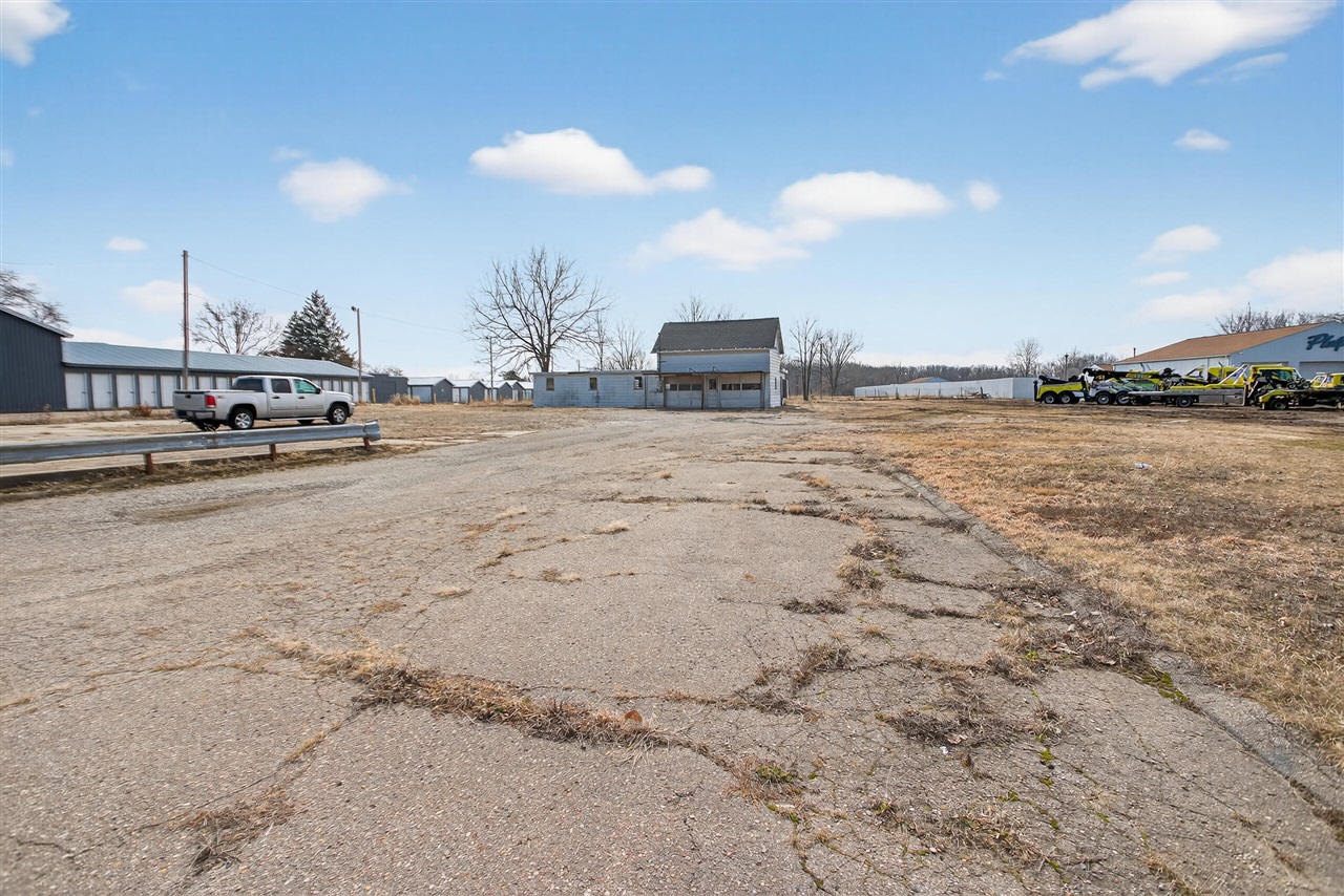 4309 Page Avenue, Michigan Center, MI, 49254