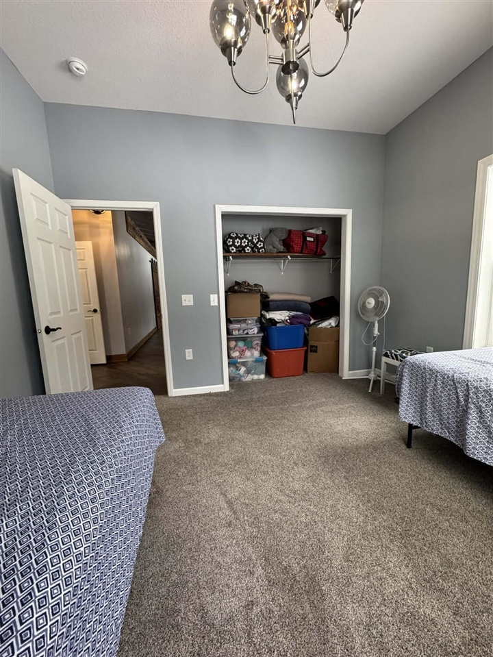 6635 E Chicago Road, Jonesville, MI, 49250-9752