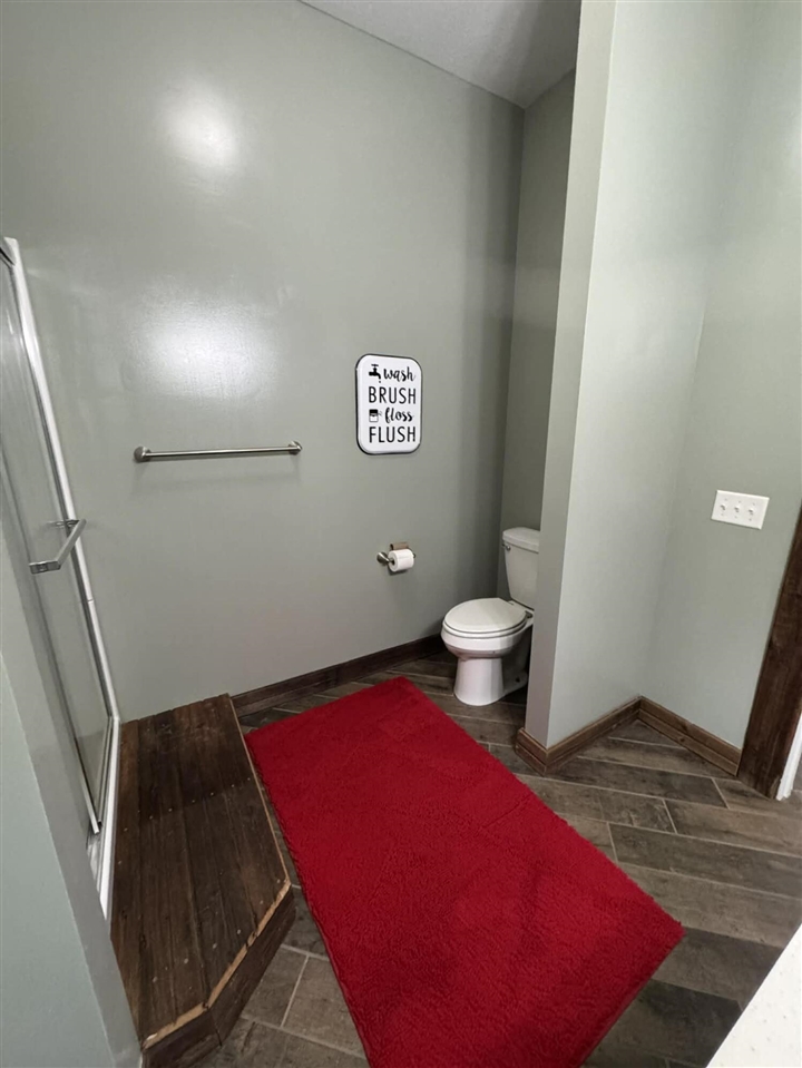 6635 E Chicago Road, Jonesville, MI, 49250-9752