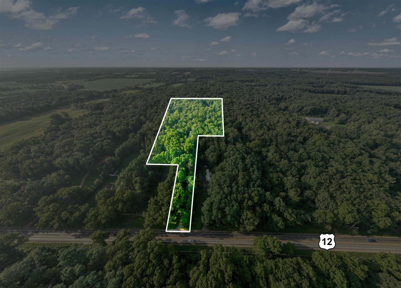 6635 E Chicago Road, Jonesville, MI, 49250-9752