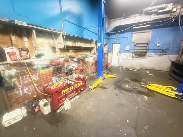 770 W Sherman Boulevard, Muskegon, MI, 49441-3513