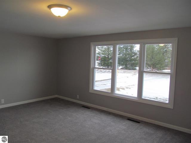 21024 Meceola Road, Paris, MI, 49338-9506