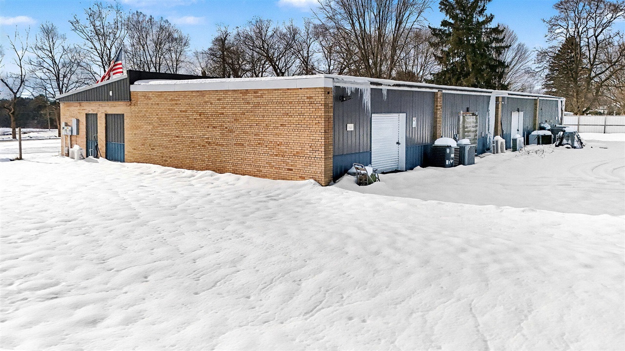 2565 111th Avenue, Allegan, MI, 49010-9022