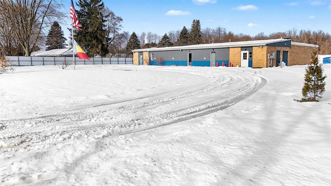 2565 111th Avenue, Allegan, MI, 49010-9022