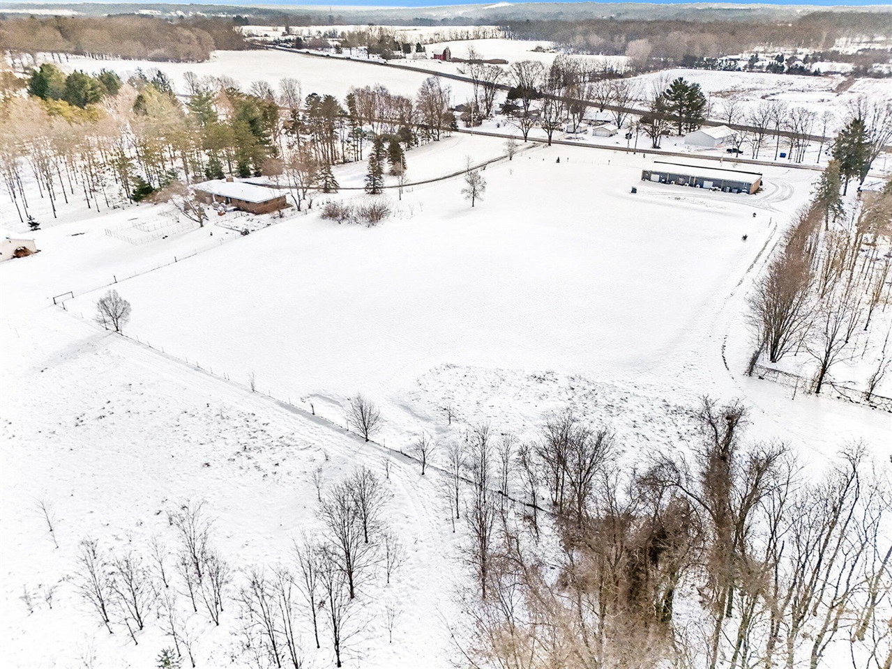 2565 111th Avenue, Allegan, MI, 49010-9022