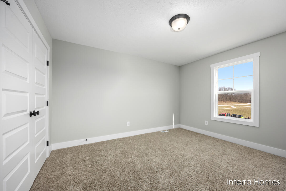  UNIT 26, Kentwood, MI, 49512-5279