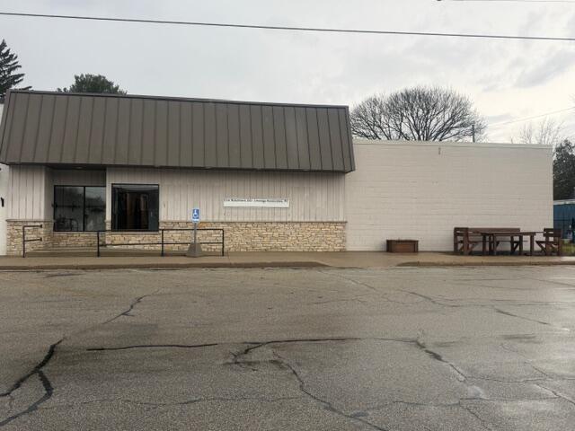 71 S Front Street, Grant, MI, 49327