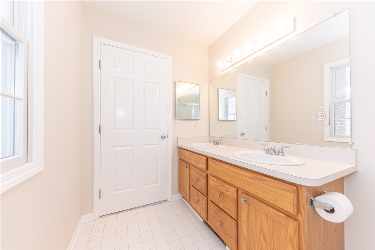 2973 Salem Drive, Ann Arbor, MI, 48103-6811