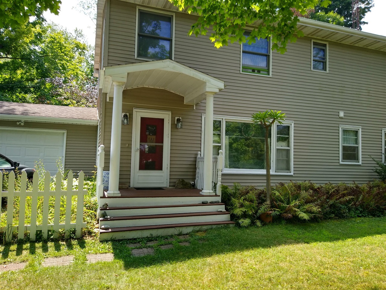 61100 Quinnesec Road, Cassopolis, MI, 49031-9452