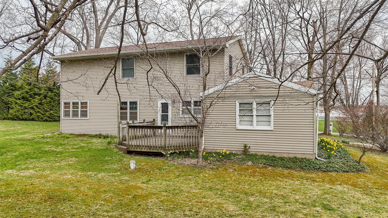 61100 Quinnesec Road, Cassopolis, MI, 49031-9452