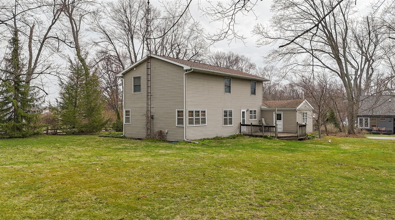61100 Quinnesec Road, Cassopolis, MI, 49031-9452