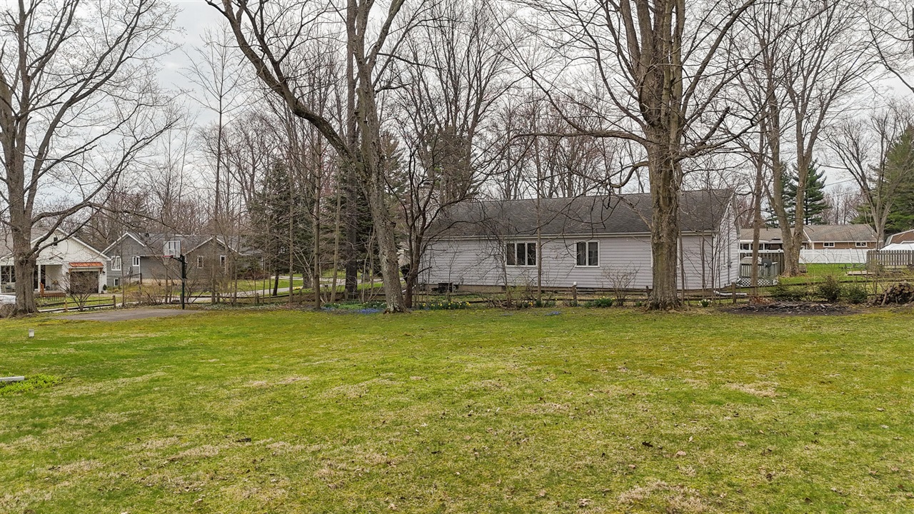 61100 Quinnesec Road, Cassopolis, MI, 49031-9452