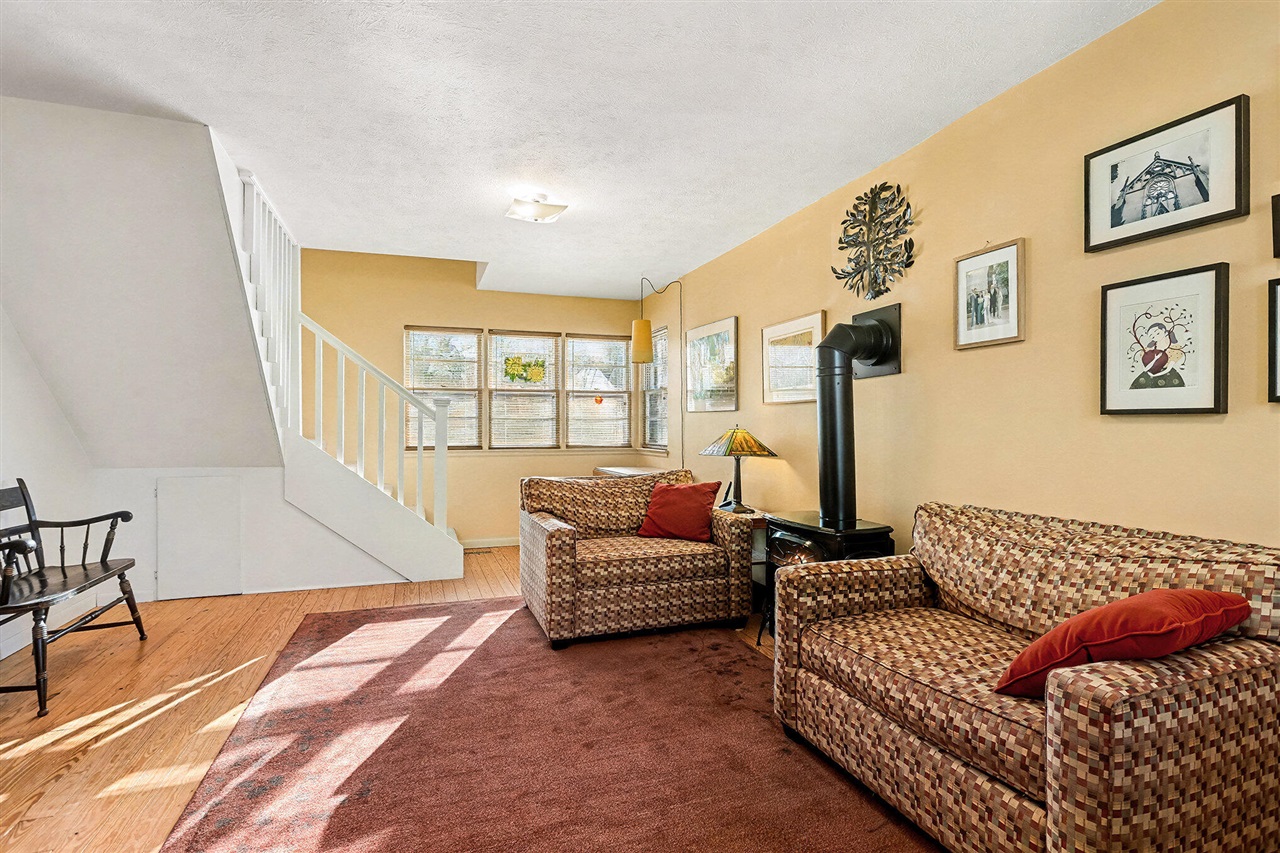 61100 Quinnesec Road, Cassopolis, MI, 49031-9452