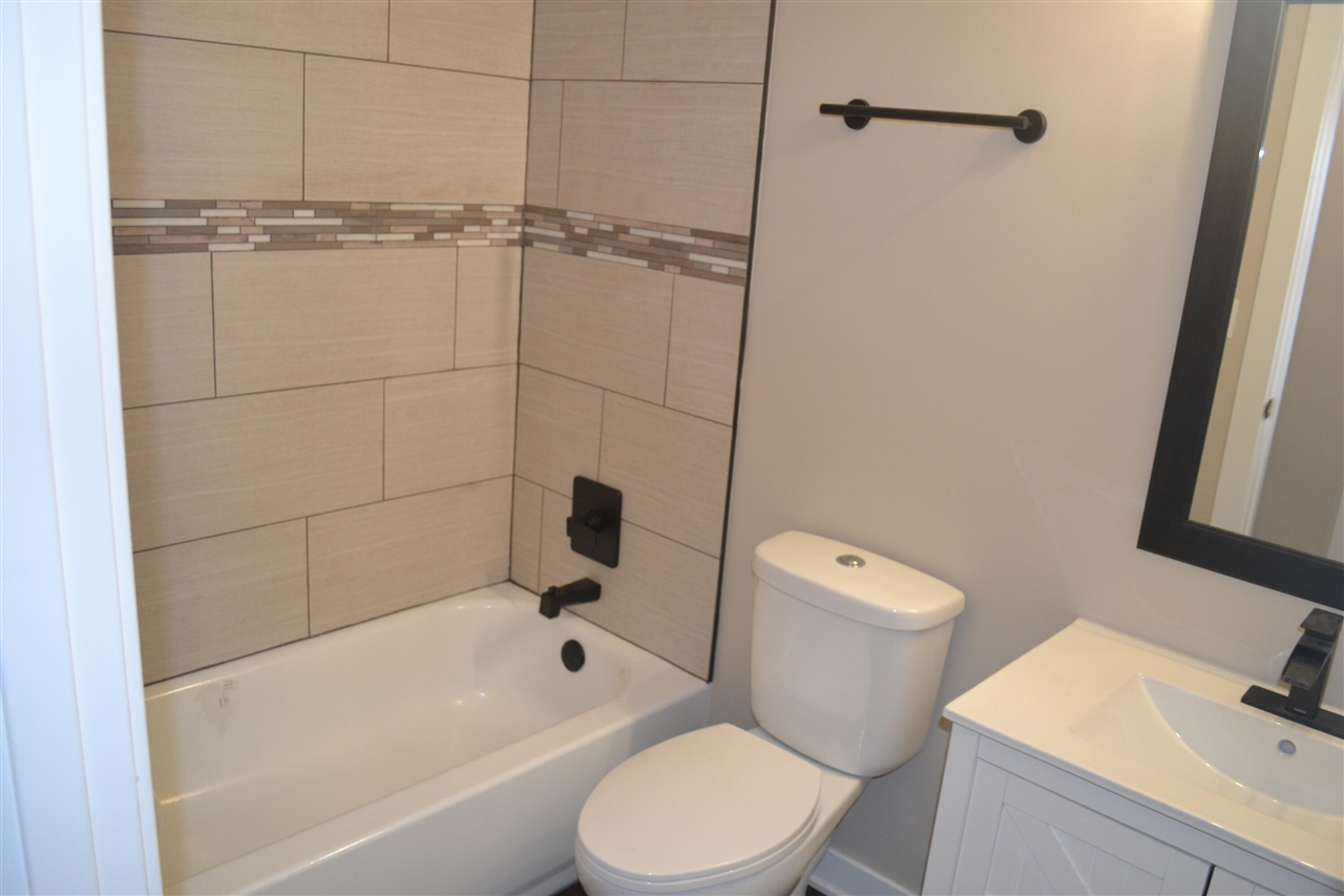 325 E Battle Creek Street, Galesburg, MI, 49053-9436