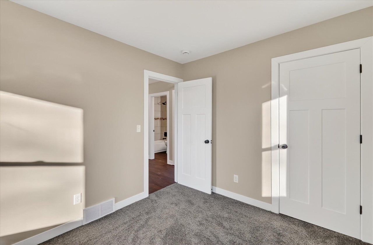 325 E Battle Creek Street, Galesburg, MI, 49053-9436