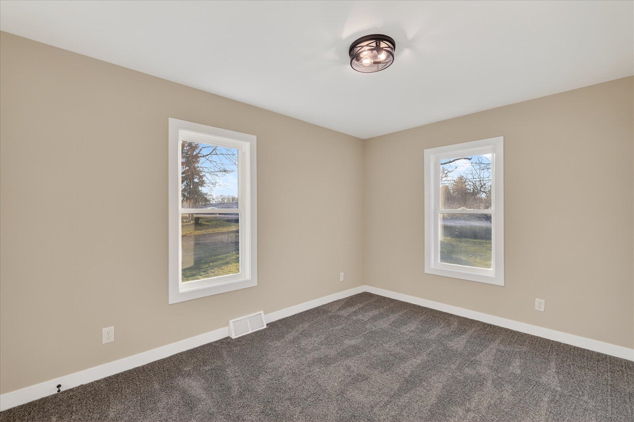 325 E Battle Creek Street, Galesburg, MI, 49053-9436