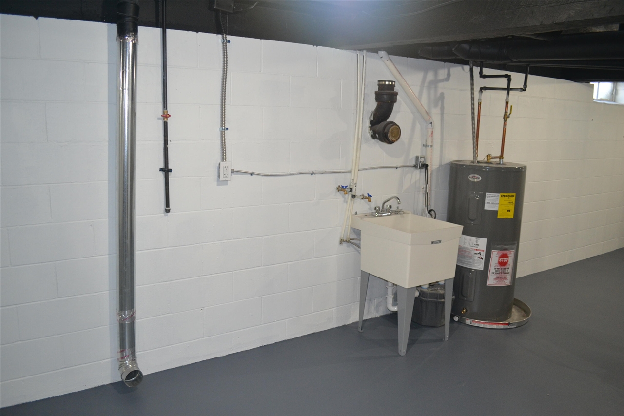 325 E Battle Creek Street, Galesburg, MI, 49053-9436