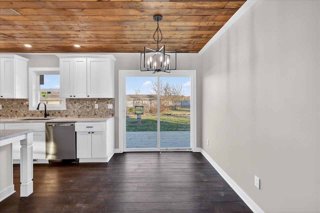 325 E Battle Creek Street, Galesburg, MI, 49053-9436