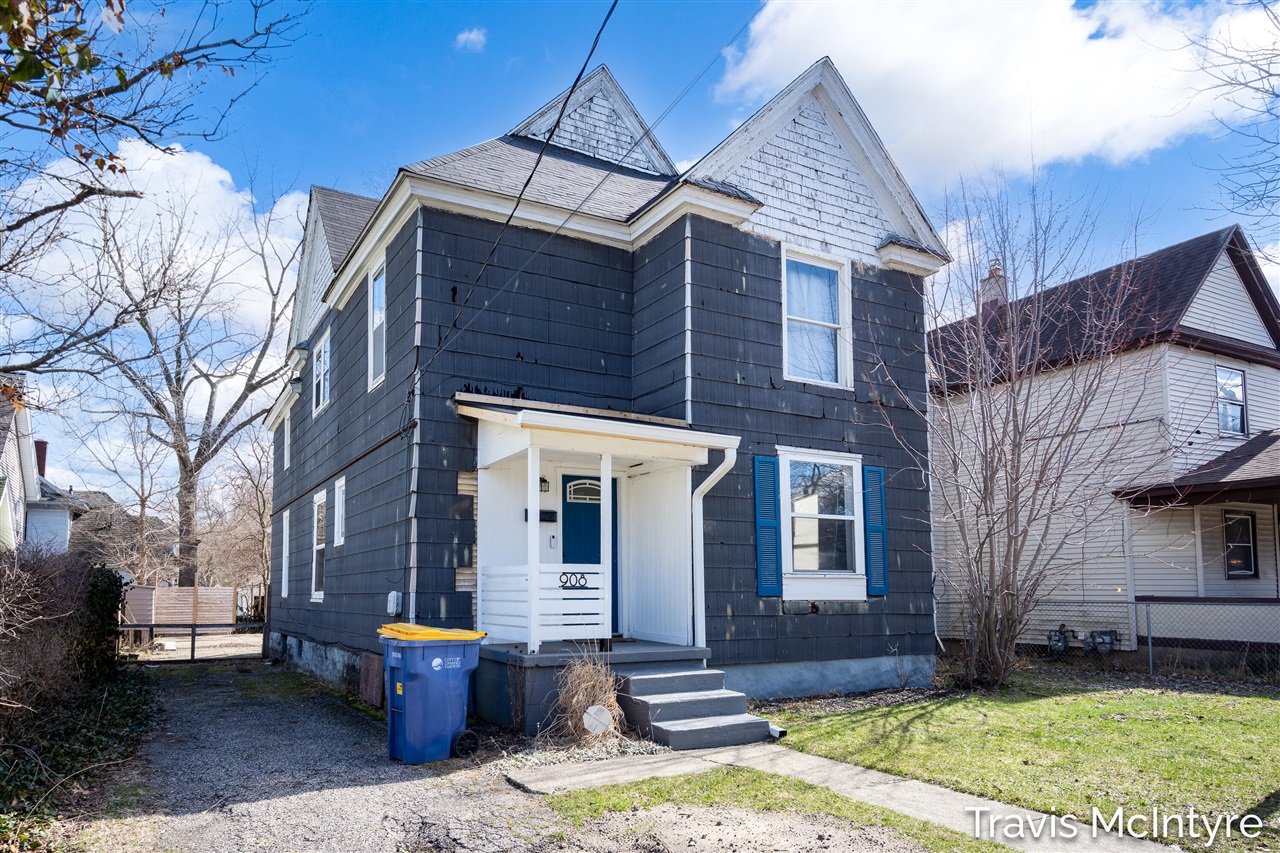 908 Eastern Avenue, Grand Rapids, MI, 49507