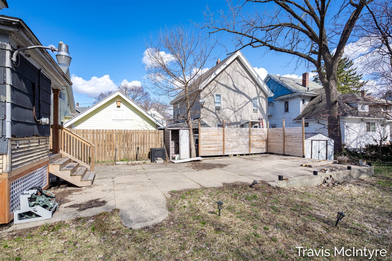 908 Eastern Avenue, Grand Rapids, MI, 49507