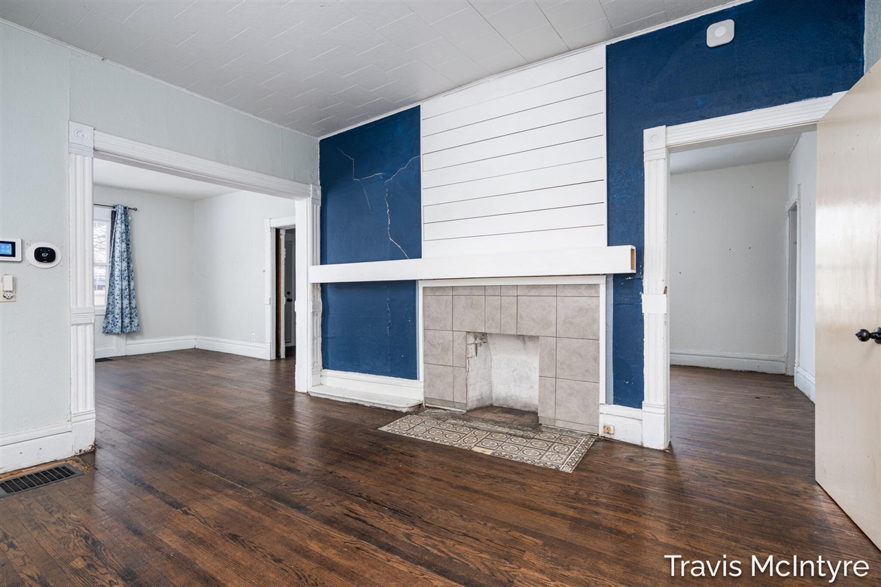 908 Eastern Avenue, Grand Rapids, MI, 49507