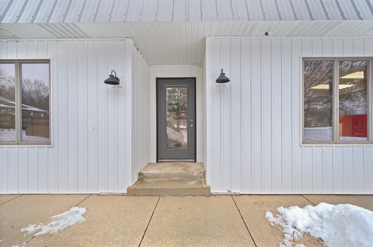 491 Arlington Street, Middleville, MI, 49333-9701