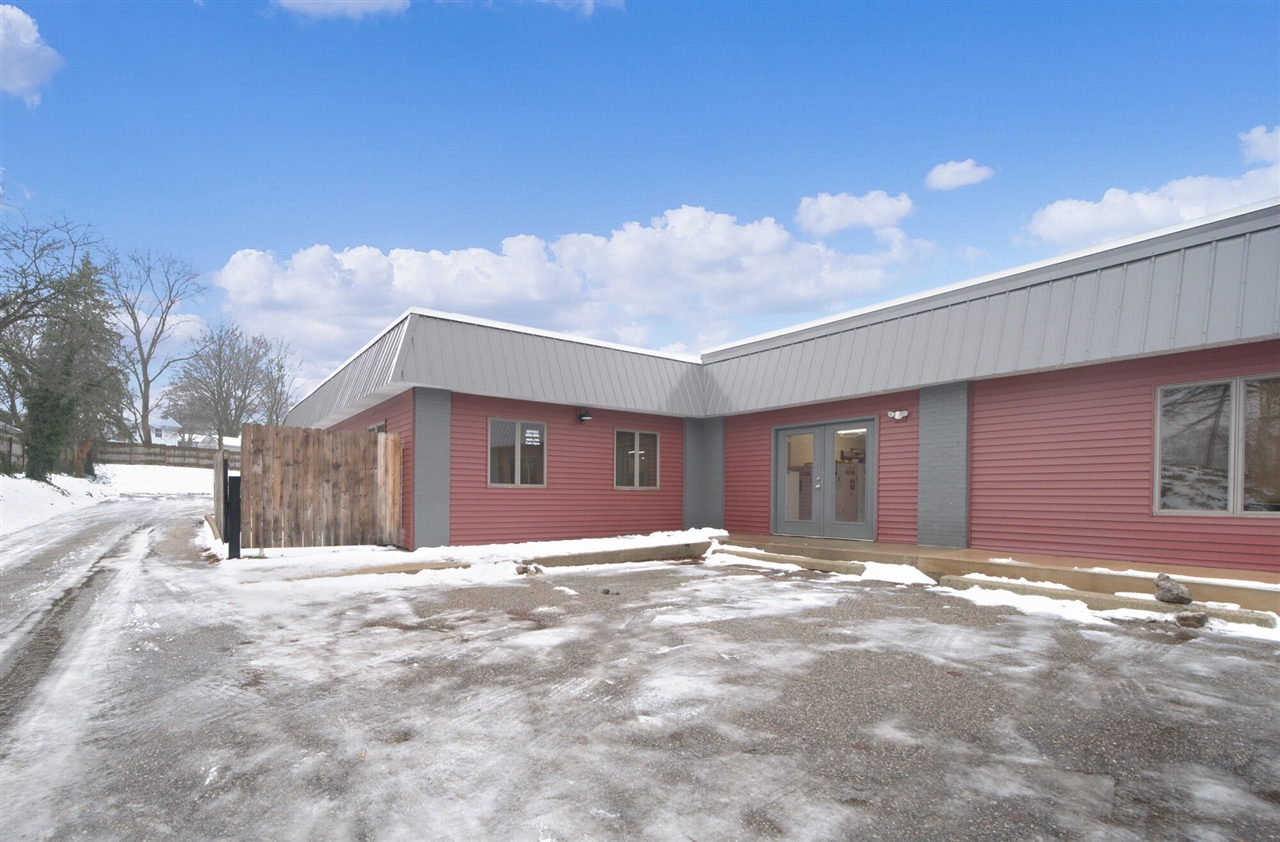 491 Arlington Street, Middleville, MI, 49333-9701