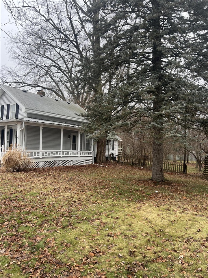 914 W Maumee Street, Adrian, MI, 49221-1916