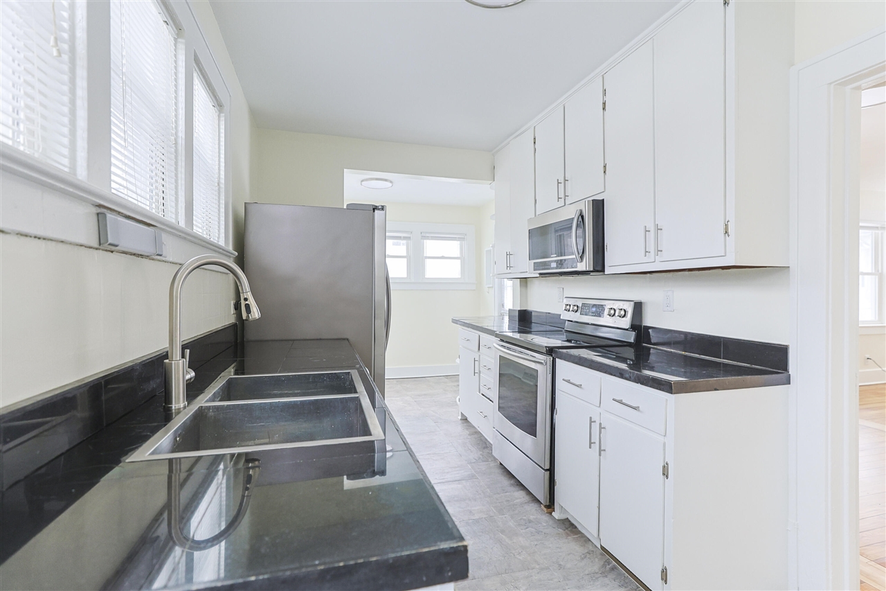 11 N Barrett Street, Niles, MI, 49120-1509