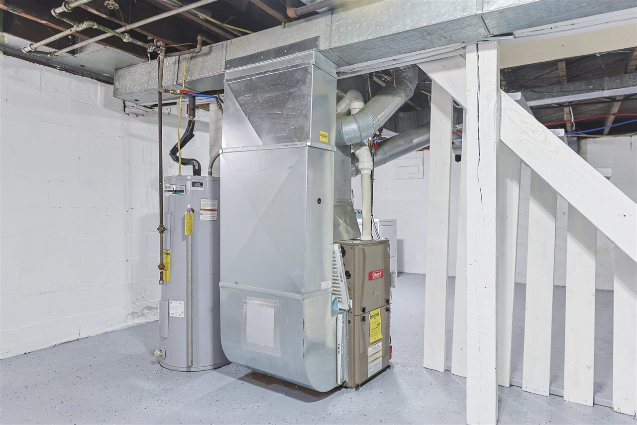 11 N Barrett Street, Niles, MI, 49120-1509