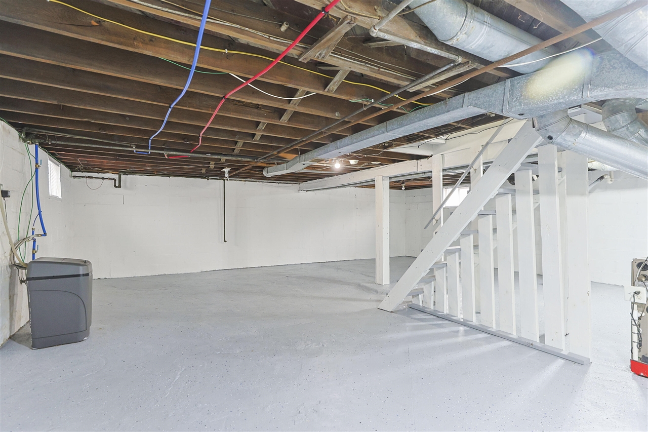 11 N Barrett Street, Niles, MI, 49120-1509