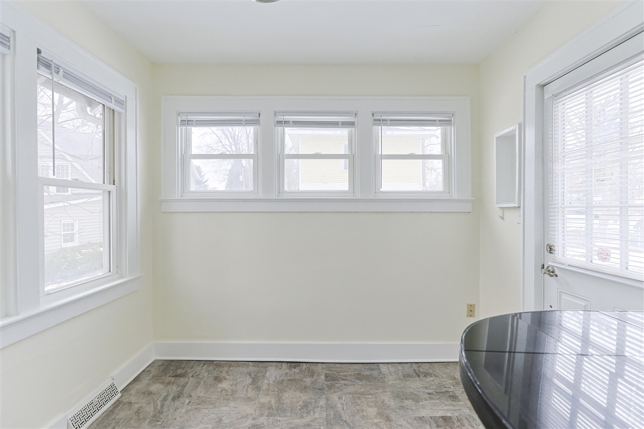 11 N Barrett Street, Niles, MI, 49120-1509