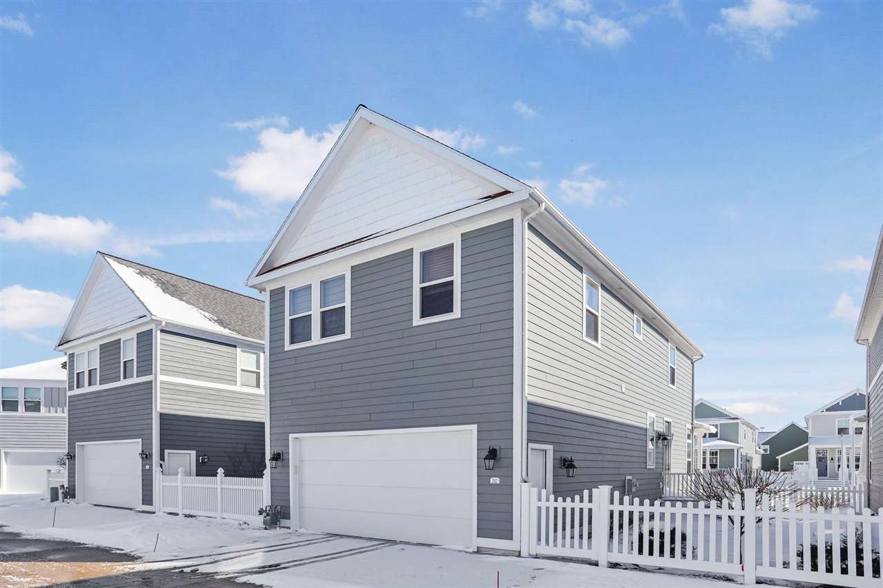 242 Cavelier Avenue, Saint Joseph, MI, 49085