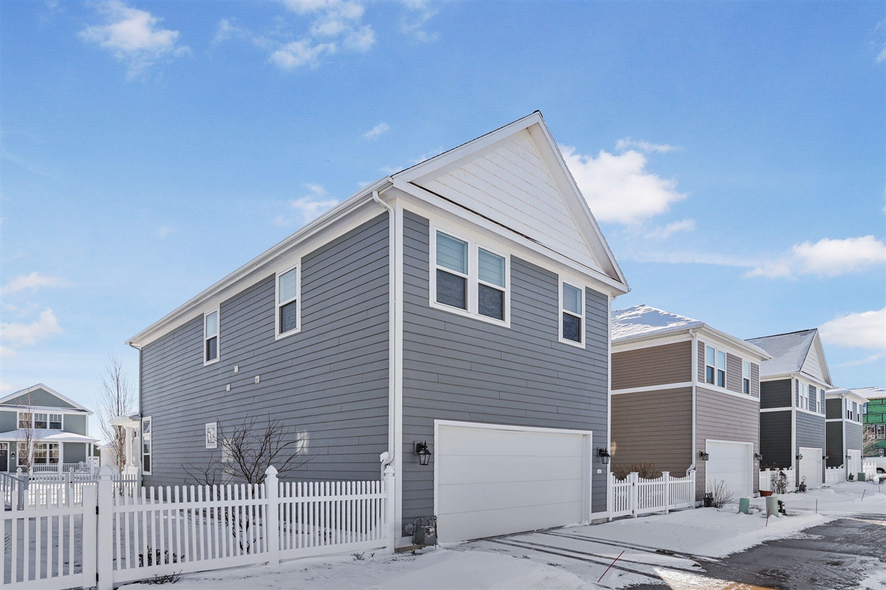 242 Cavelier Avenue, Saint Joseph, MI, 49085